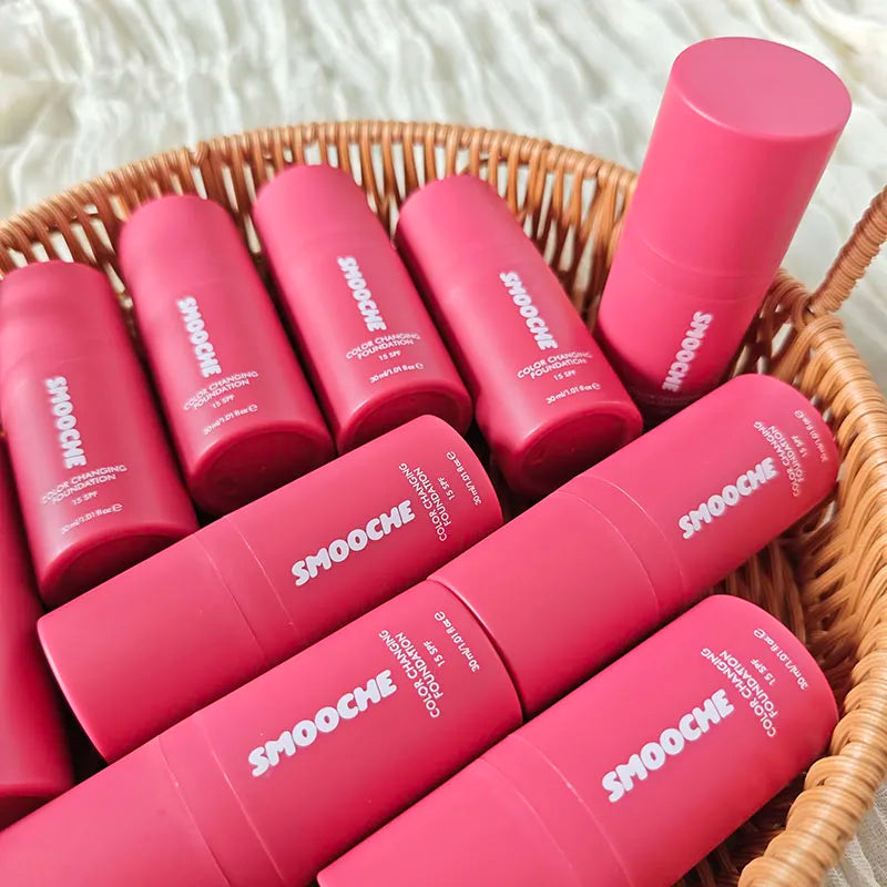 Smooche Color Changing Liquid Foundation Lightweight Self Adjusting Skin Tone Match Moisturizing Natural Glow Makeup Base Beauty